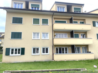 Appartement de 4.5 pièces avec balcon image 1