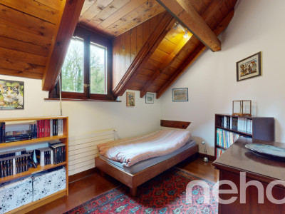 Entourée de verdure image 8