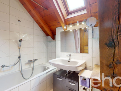 Entourée de verdure image 12