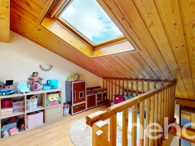 Entourée de verdure image 11