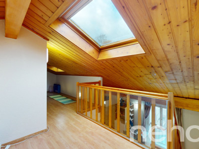 Entourée de verdure image 12