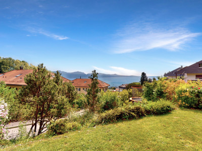 Magnifique villa avec vue panoramique sur le lac et les montagnes image 1