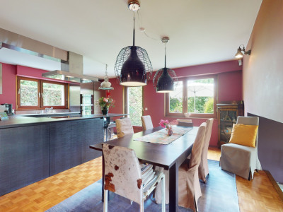 Magnifique villa avec vue panoramique sur le lac et les montagnes image 7