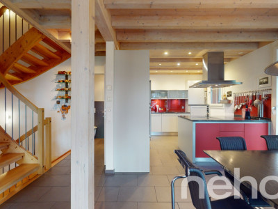 Charmante Doppelhaushälfte mit idyllischem Garten in Buchs image 2