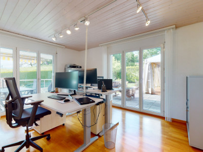 Traumhaftes Einfamilienhaus mit riesiger Gartenanlage und Weitsicht image 7