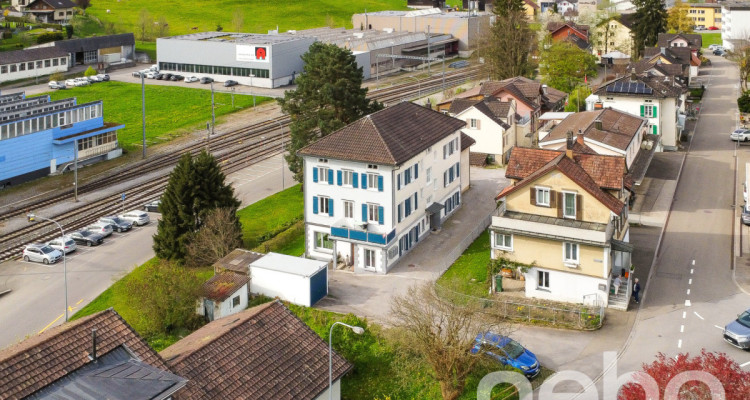 Attraktives Mehrfamilienhaus an bevorzugter Lage in Degersheim image 2