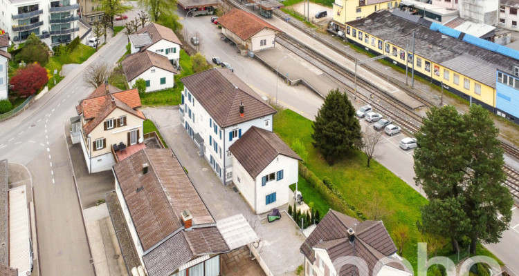 Attraktives Mehrfamilienhaus an bevorzugter Lage in Degersheim image 3