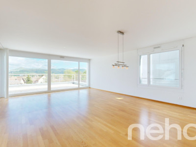 Grosszügige 3.5-Zimmer Terrassenwohnung mit Weitsicht image 5