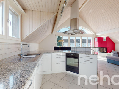 Sonnige Maisonette-Wohnung mit zwei Terrassen und Cheminée image 6