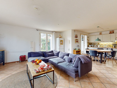 Charmante maison familiale au c?ur d?Etoy image 5