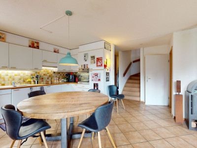 Charmante maison familiale au c?ur d?Etoy image 7