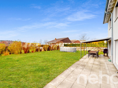 Maison familiale idéale dans un cadre verdoyant image 4