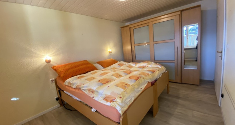 Schöne 2.5 Zimmer Wohnung image 1