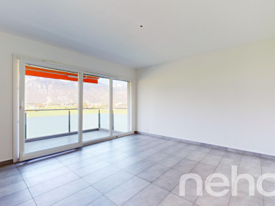 Joli appartement sans vis-à-vis, belle vue dégagée sur les montagnes image 2