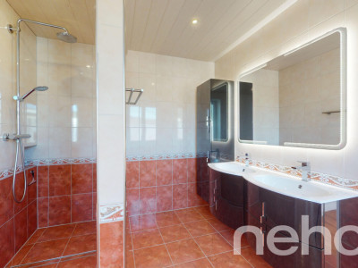 Ihr neues Juwel mit malerischem Blick ins Grüne und auf den Jura! image 8