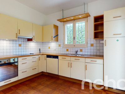 A quelques pas des écoles et des commerces image 7