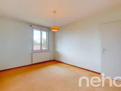 A quelques pas des écoles et des commerces image 12