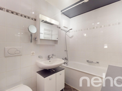 Sur les hauts de Collex-Bossy image 11