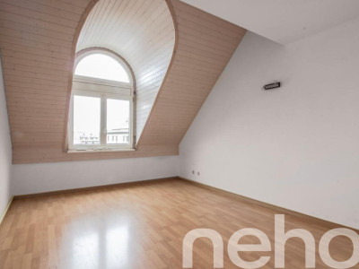 Bel appartement proche de toutes les commodités du centre de Gland image 5