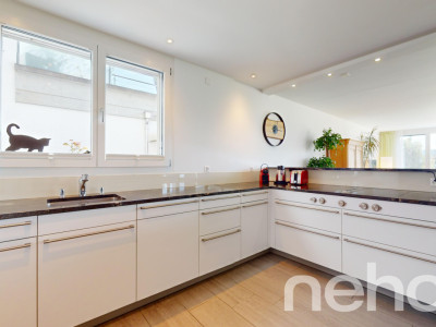 Schöne Terrassenwohnung im Gartengeschoss mit traumhafter Aussicht image 7