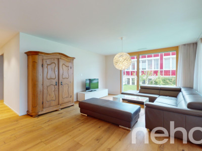 Moderne 5.5-Zimmer-Gartenwohnung an ruhiger Wohnlage image 5