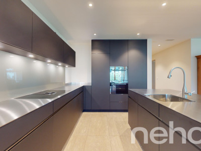 Moderne 5.5-Zimmer-Gartenwohnung an ruhiger Wohnlage image 9