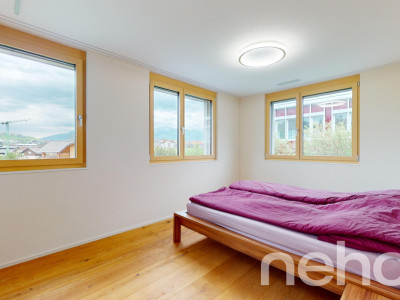 Moderne 5.5-Zimmer-Gartenwohnung an ruhiger Wohnlage image 11