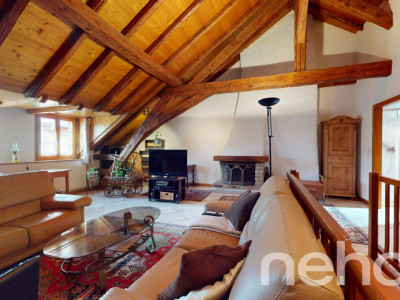 Maison mitoyenne de 4 niveaux dans le vieux bourg image 3