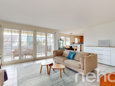 Helle 4.5-Zimmer-Wohnung mit Blick auf Bachtel und Allmen image 2