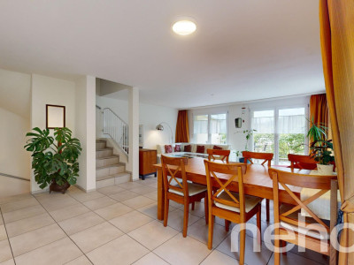 Grosszügige 6.5-Zimmer Doppelhaushälfte mit unverbaubarer Weitsicht image 2