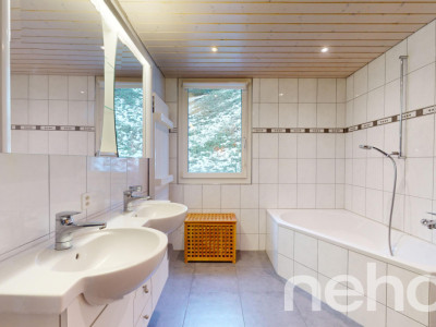 Grosszügiges 5.5-Zimmer Einfamilienhaus an naturnaher Umgebung image 4