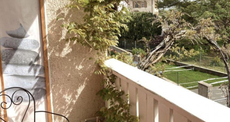 Magnifique duplex de 4,5 pièces avec balcon et jardin image 8