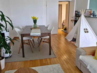 Magnifique appartement de 4 pièces au 7ème étage localiser à Petit-Lancy 1213 image 1