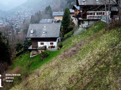 Parcelle à bâtir au coeur de Champéry image 3
