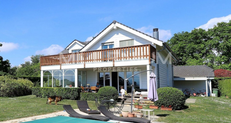 Belle maison à louer avec piscine à Versoix image 1