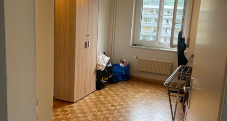 🏡 Superbe Appartement Rénové de 3 Pièces à La Chaux-de-Fonds ! 🏡 image 8