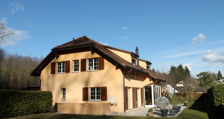 EN EXCLUSIVITÉ : Magnifique maison dans le hameau de Mex image 1