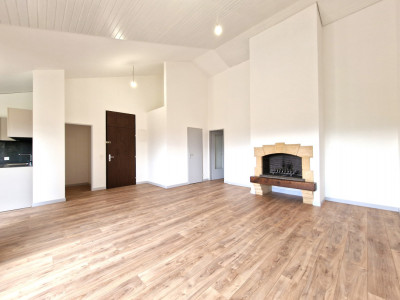 Appartement ensoleillé, entièremnt rénovée en 2024, Cologny  image 1