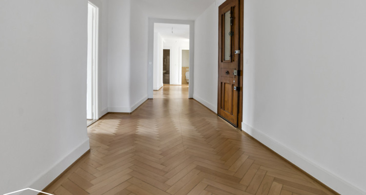 ✨ Grand Appartement 8,5 Pièces à Genève - 180 m² de Lumière et Confort 🌟 image 11