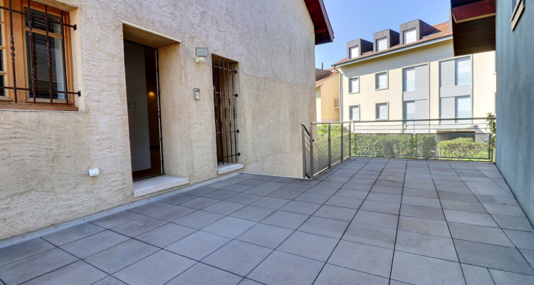 Spacieux duplex 5 pièces avec cachet, terrasse extérieur image 2