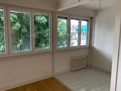 Studio situé à Grand Lancy. image 1