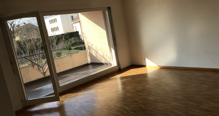 Appartement 4,5 pièces situé à la croix de Rozon image 2