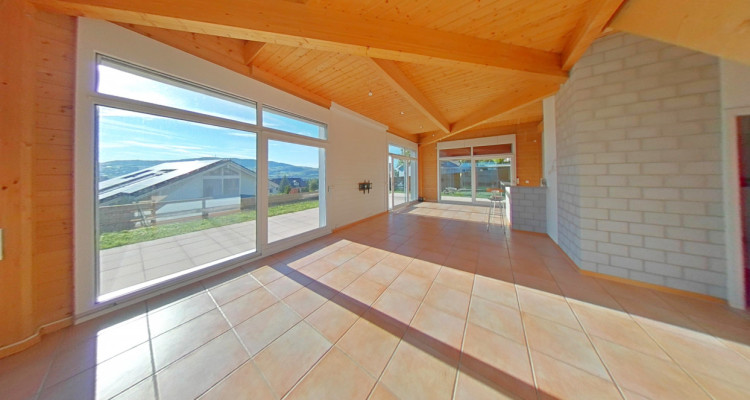 Exclusif ! Villa individuelle avec vue sur les Montagnes et le Lac !  image 3