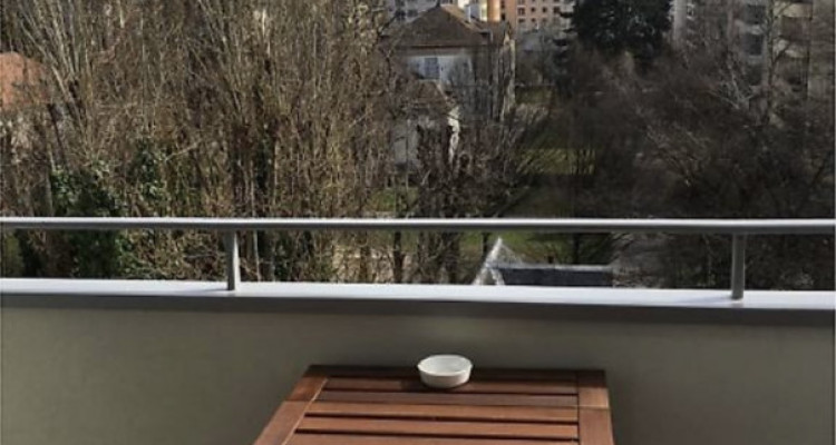 Appartement 1,5 pièces meublé au centre de Genève, quartier des délices  image 1