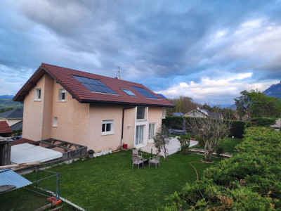 Magnifique maison de 8 pièces au calme, situé à La Roche-sur-Foron image 1