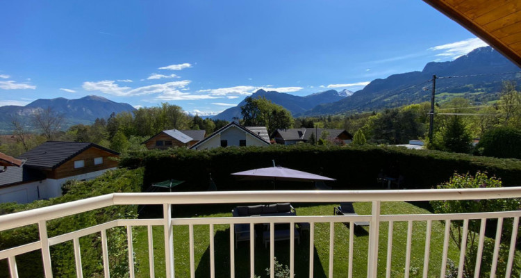 Magnifique maison de 8 pièces au calme, situé à La Roche-sur-Foron image 3