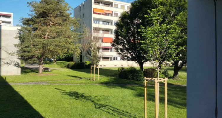 Logement de 5 pièces parfaitement situé au centre de Versoix. image 2