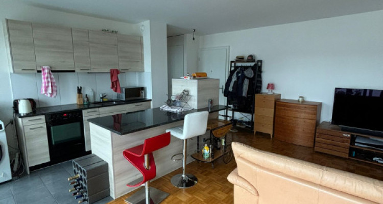 Appartement 3,5 pièces situé à Servette. image 4