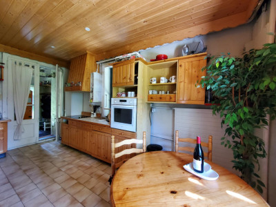 Chalet de Charme au pied des pistes image 5