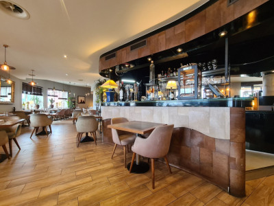 Magnifique restaurant avec énorme potentiel image 5